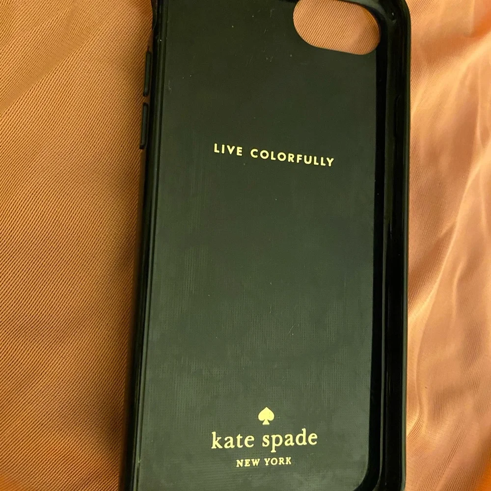 Kate Spade Cellphone Cover (black & cream color)